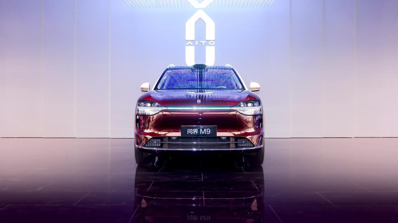 从销量第一到价值标杆，问界M9以实力演绎新豪华内核