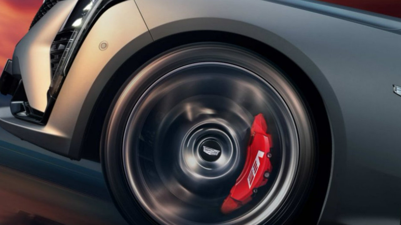 满改出厂，凯迪拉克全新CT5新装亮相，携多重限时豪礼热血登场