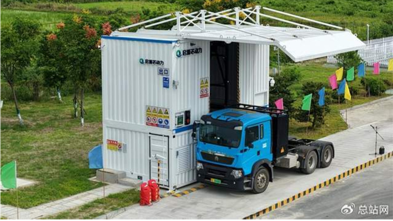 从“背包”到“骨架”：电池底盘一体化技术如何重塑电动重卡？