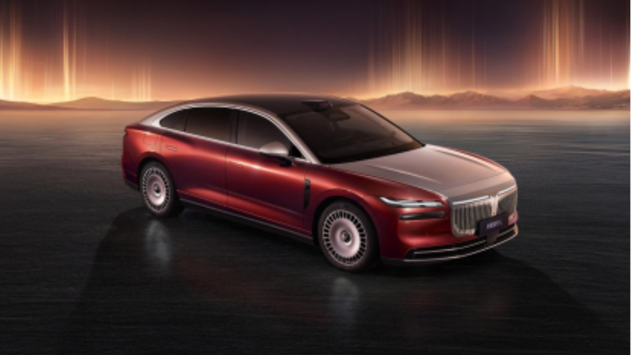 平替BBA 岚图追光L、享界S9加速行政豪华轿车市场“变天”