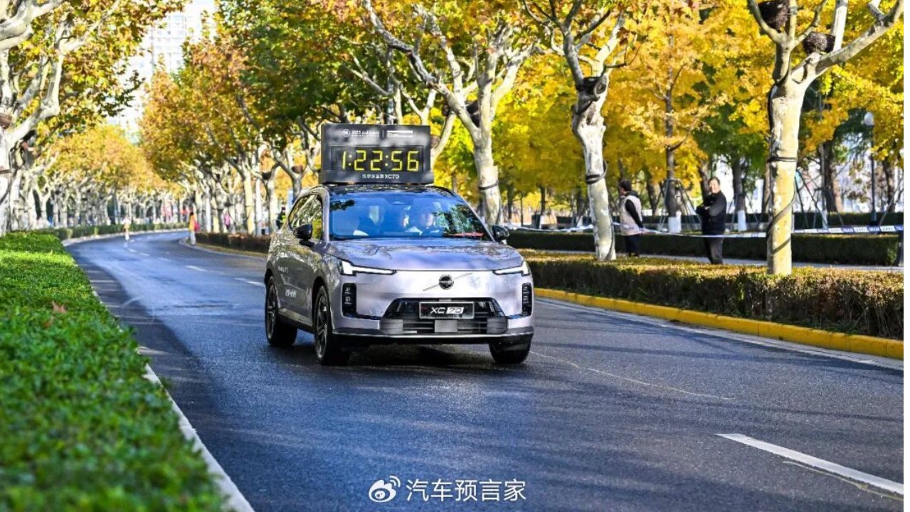 沃尔沃11月新能源占比飙升至43%！XC70交付达5354辆，跃居品牌销冠