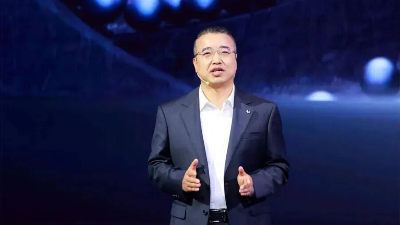 北汽“换帅”迷局：张国富辞任蓝谷、拟接掌股份，打的什么牌？