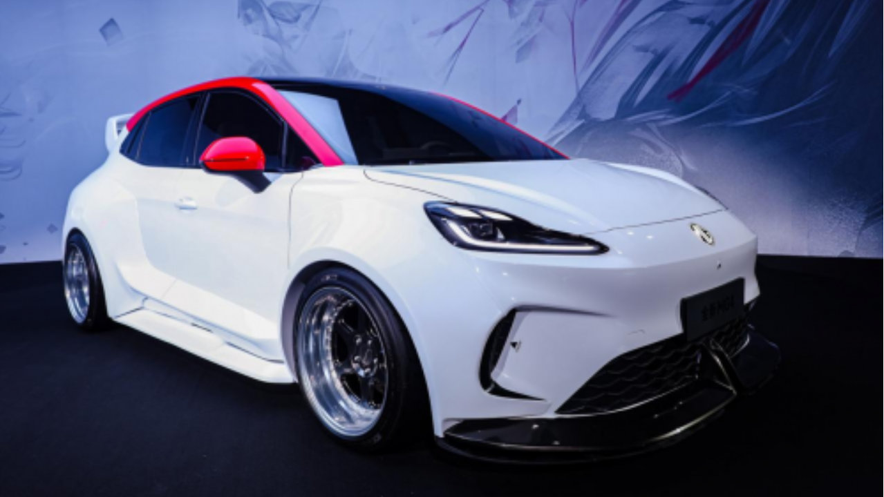 从现象级爆款到常青树，全新MG4凭硬核实力领跑纯电两厢红海市场