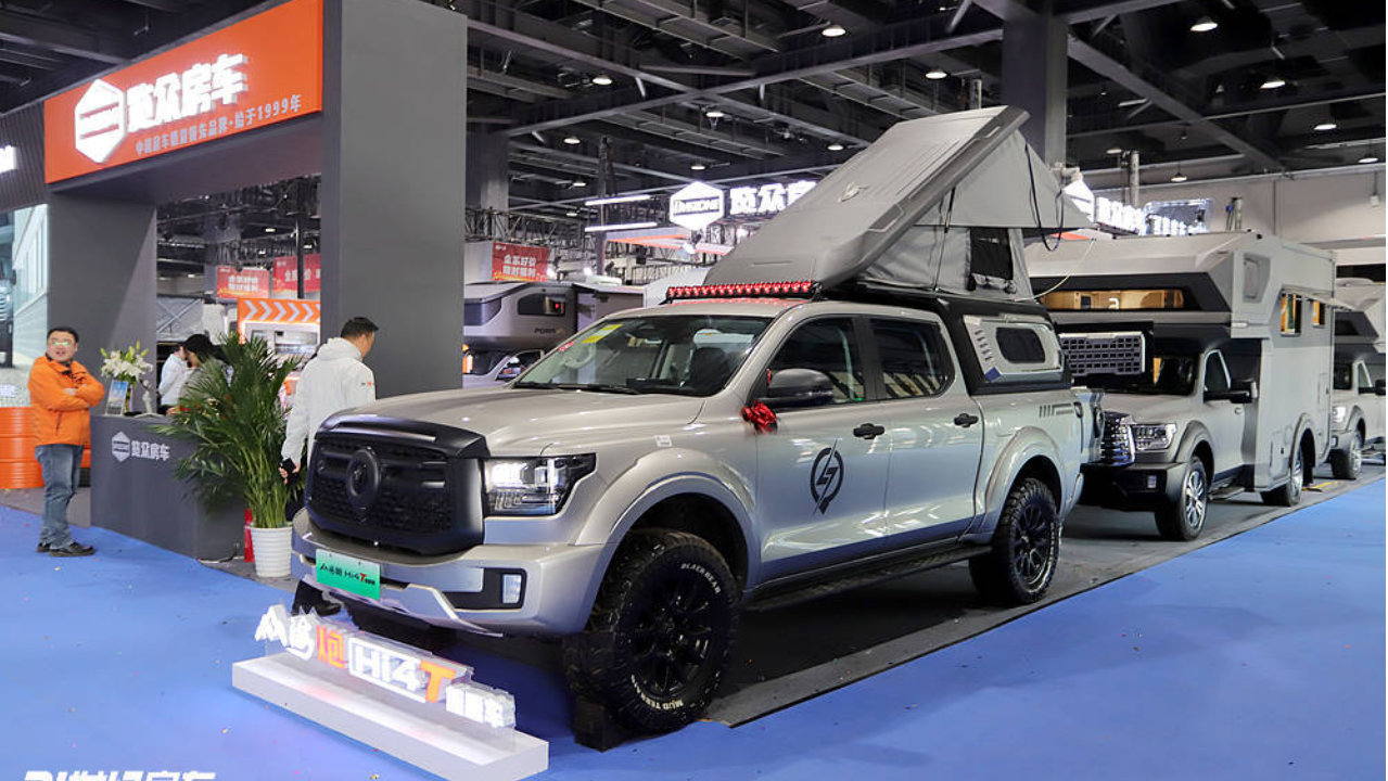 不报废不限行，硬核新能源皮卡房车！览众山海炮 Hi4-T 旅居版