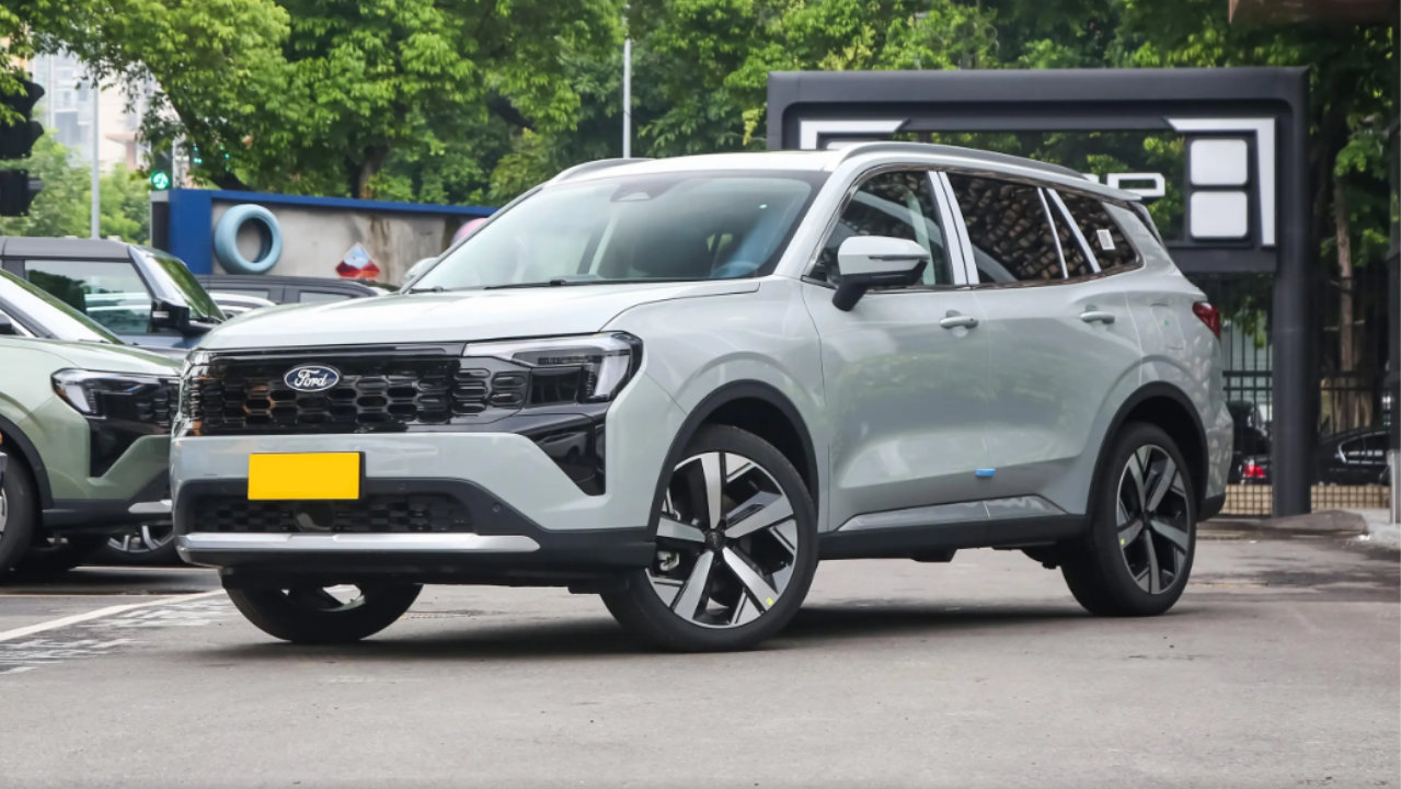 不到10万买合资中型SUV，空间宽敞+终身质保，带你了解福特领睿