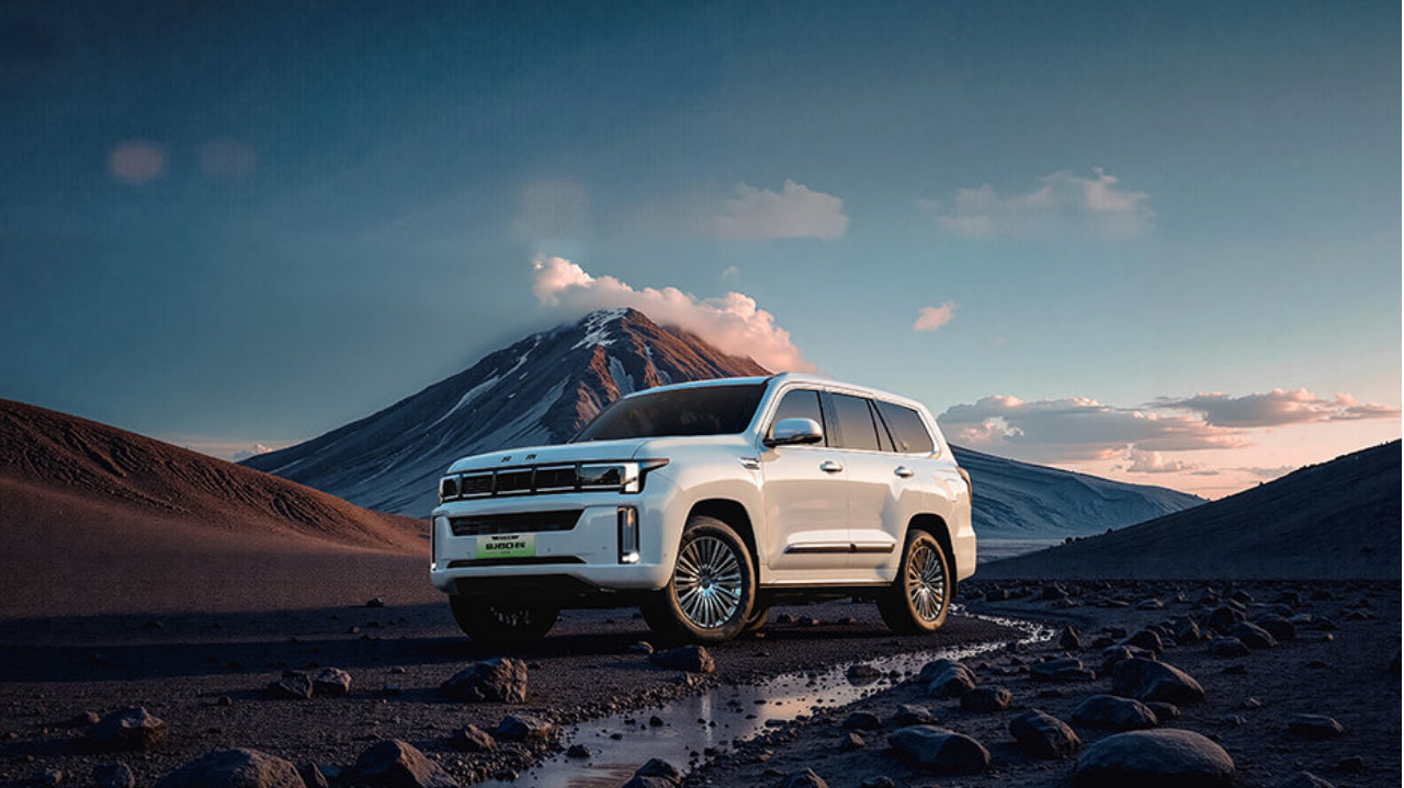 硬派越野满载科技狠活，BJ60增程行政版上市，焕新价27.58万起