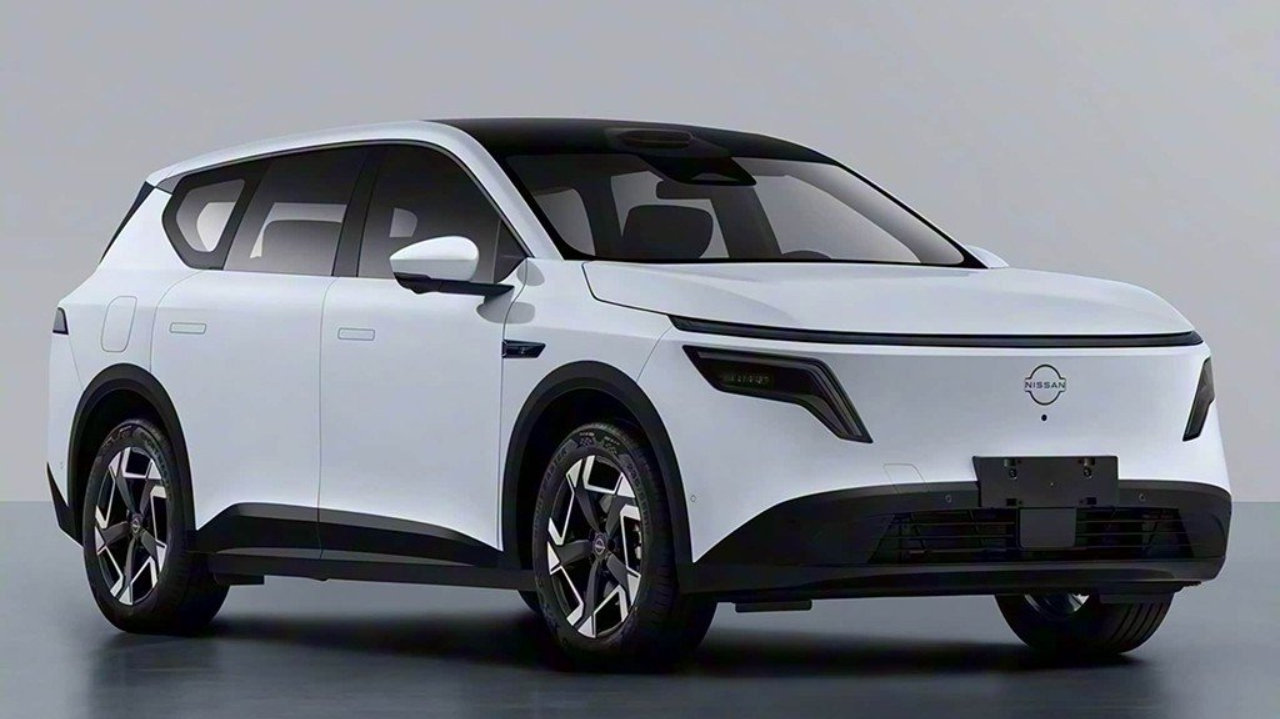 “9”系卷完开始卷“8”？3款“8”系SUV曝光，钱包准备好了吗？