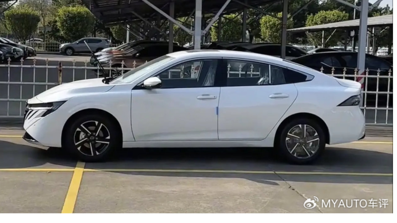 三代同堂的日产轩逸 如何围剿朗逸与卡罗拉？