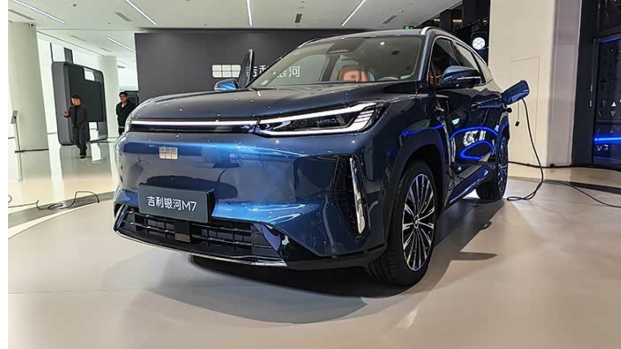 主打高性价比插混SUV？续航1730km竞争比亚迪宋，吉利银河M7首秀