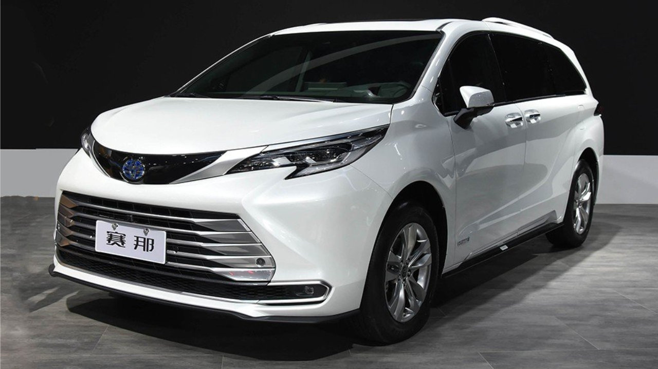 丰田赛那SIENNA终于大降价！最高优惠6.6万，是时候抄底入手了？