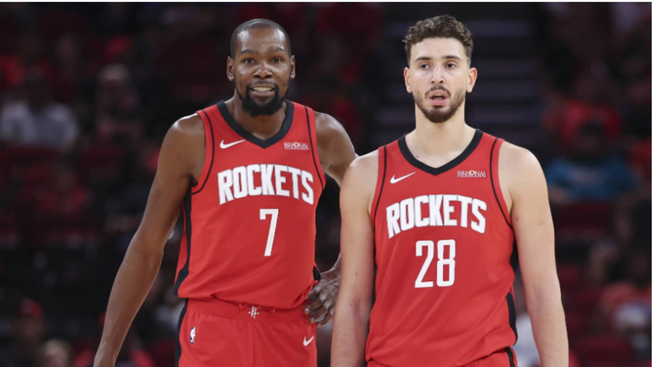 火箭输球又闹矛盾？KD申京球迷隔空对喷 休媒为申京辩护还挺双核融洽