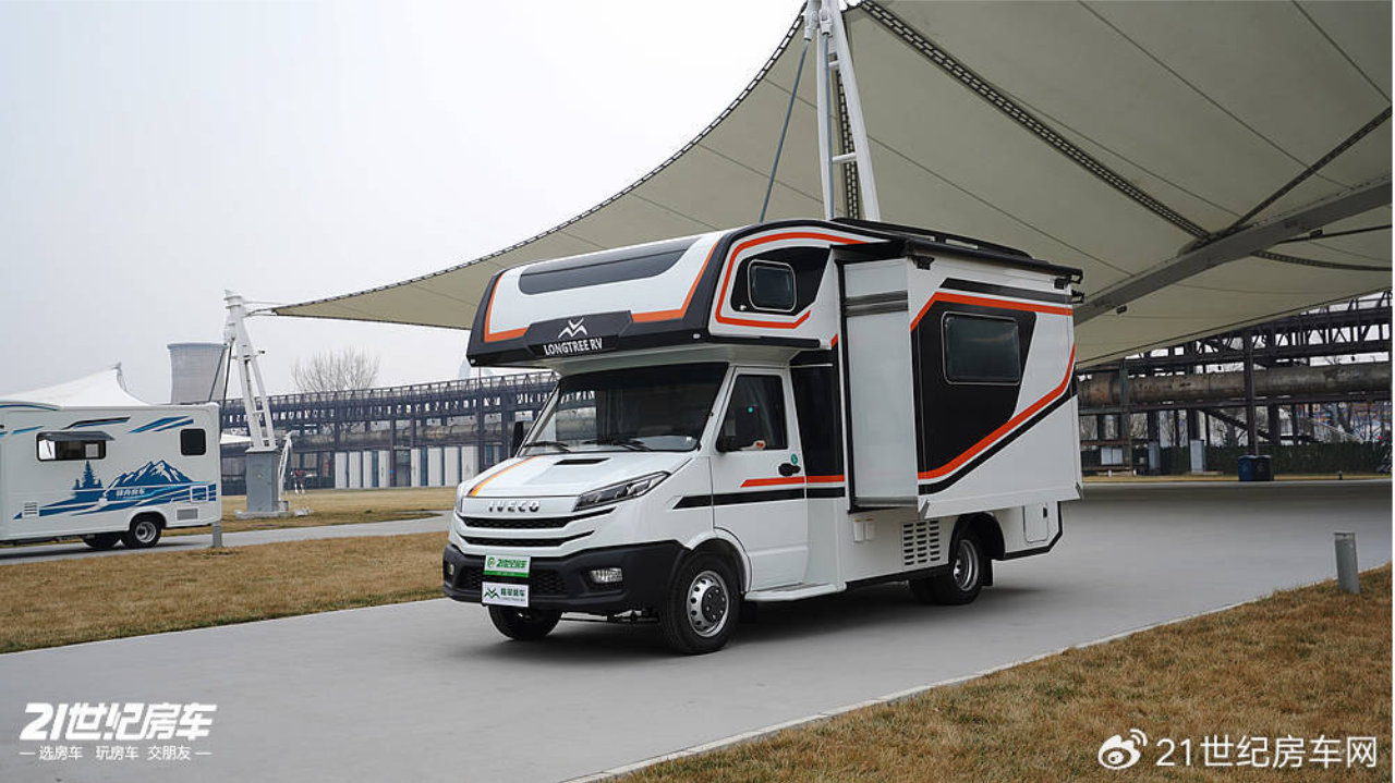 36.98 万拿下顶配，蓝牌 C 本的家庭旅居理想之选!隆翠8号顶配版