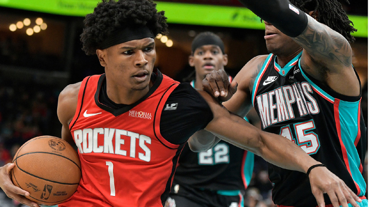 结束客场二连败！火箭6人上双稳更衣室氛围？休媒仍不满乌度卡用人