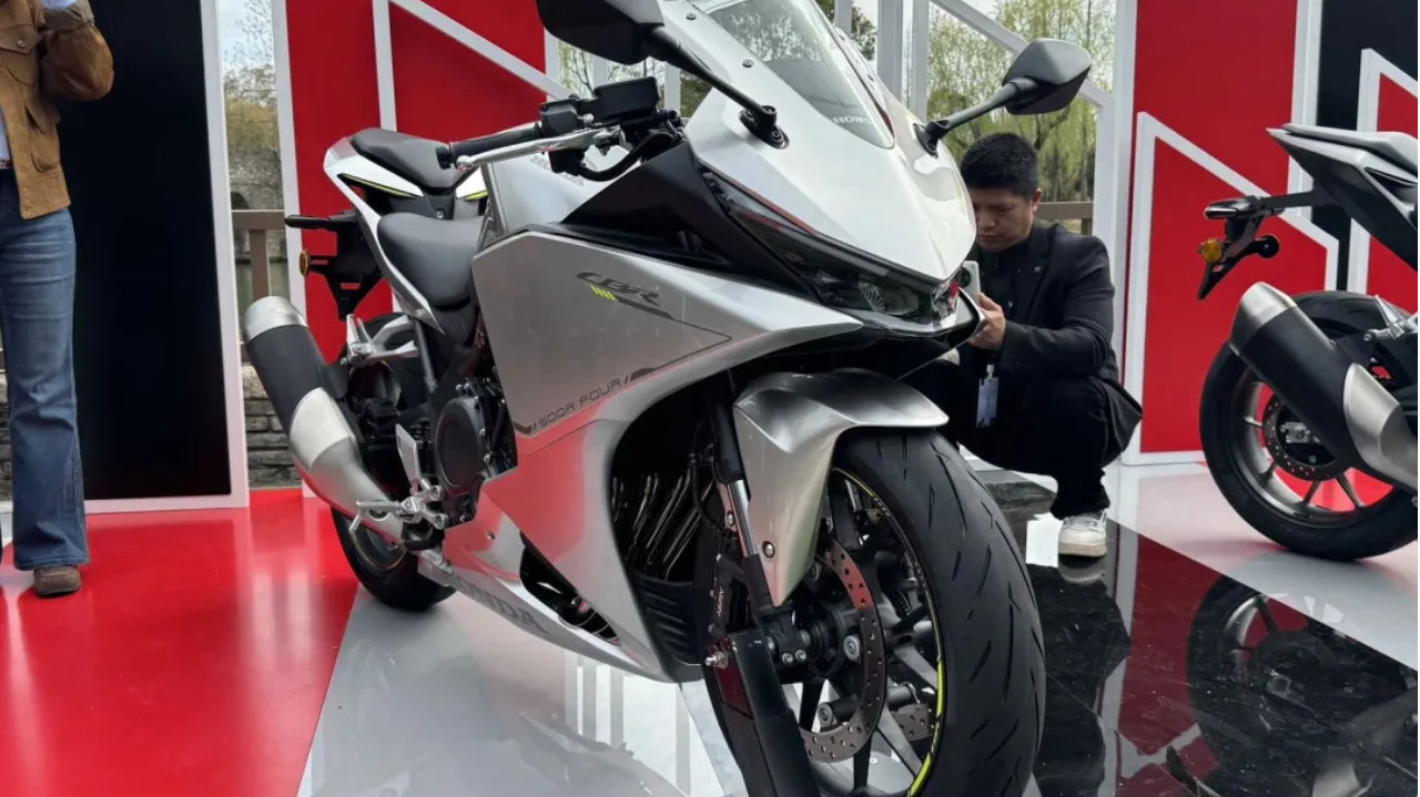 42980元！本田CB500SF正式发售，NX500仅31480元必卖爆