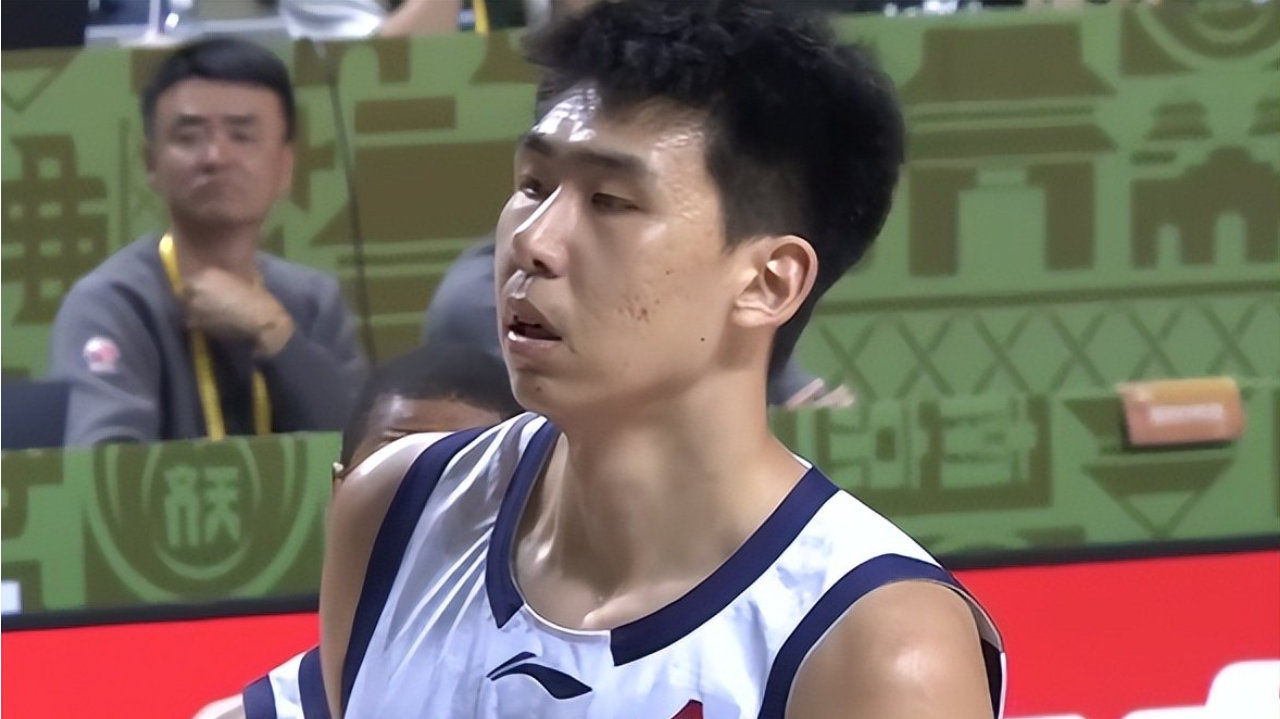 说唱球星首秀0分，广州结束五连败，徐昕21+11+4帽，杜锋后悔不？