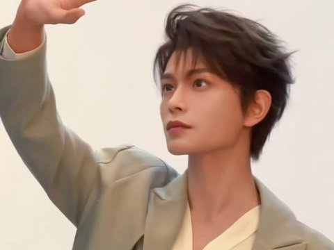 丁禹兮造型亮眼演绎精彩宠粉用心