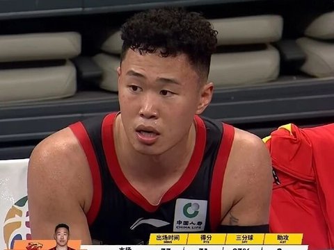 开挂了！投篮15中13！中国男篮首发核心