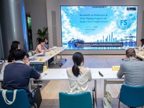 三位菲尔兹奖得主齐聚上海青浦！2026菲数国际数学研讨会举行