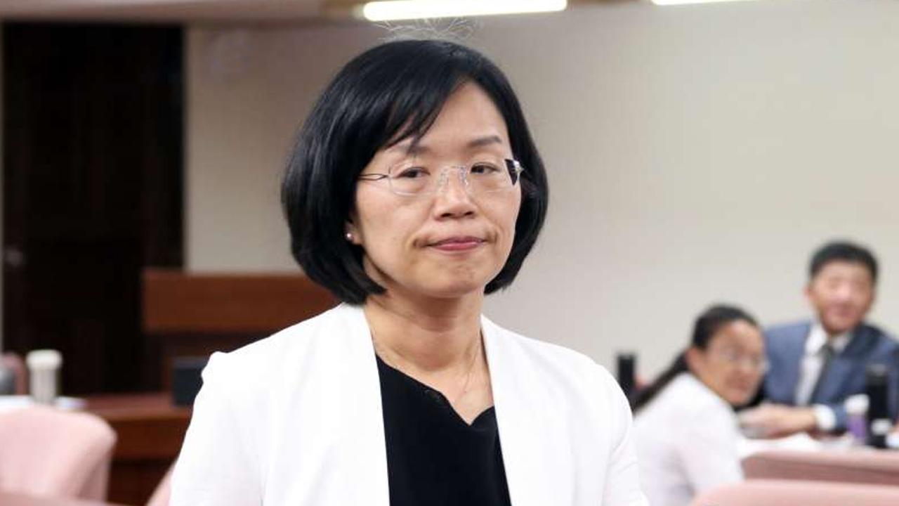 宝贝女儿的金主被惩戒后,苏贞昌还敢反击?26日,国台办放下重话休闲区蓝鸢梦想 - Www.slyday.coM 宝贝女儿的金主被惩戒后,苏贞昌还敢反击?26日,国台办放下重话休闲区蓝鸢梦想 - Www.slyday.coM