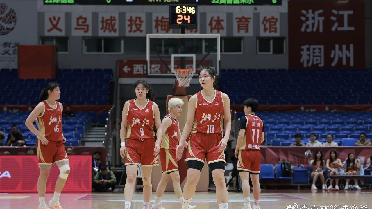 李梦接班人上线！中国女篮19岁1米82新星轰29+5+4：宫帅重用她？