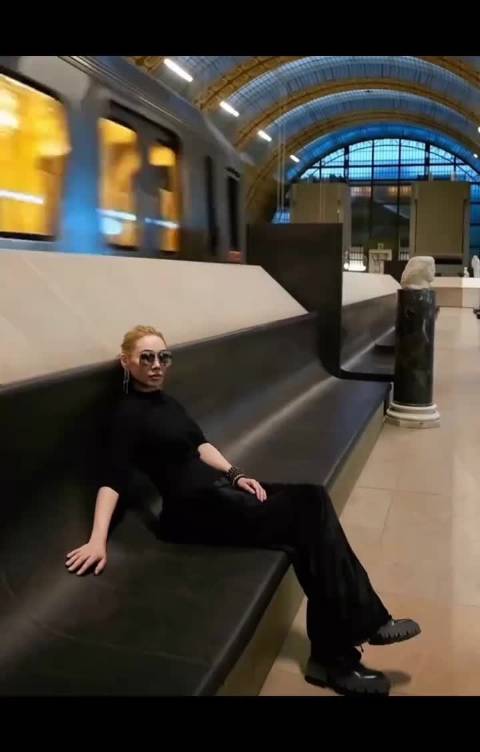 逛博物馆 : 眼睛在天堂，脑子在流浪