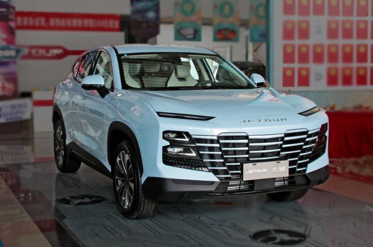 别的不说,这几款车的造型是男性玩家最爱!休闲区蓝鸢梦想 - Www.slyday.coM 别的不说,这几款车的造型是男性玩家最爱!休闲区蓝鸢梦想 - Www.slyday.coM