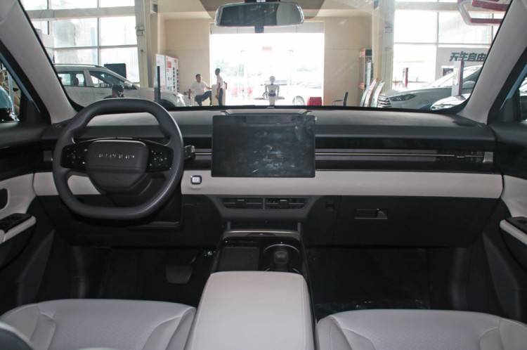 别的不说,这几款车的造型是男性玩家最爱!休闲区蓝鸢梦想 - Www.slyday.coM 别的不说,这几款车的造型是男性玩家最爱!休闲区蓝鸢梦想 - Www.slyday.coM