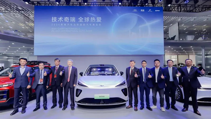 车展“鑫”记（三）——雷军和周鸿祎都应该见一见詹夏来