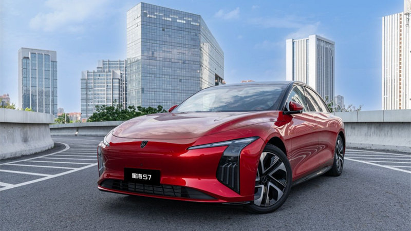 开学季家庭出行首选，星海S7九月钜惠引爆购车热潮