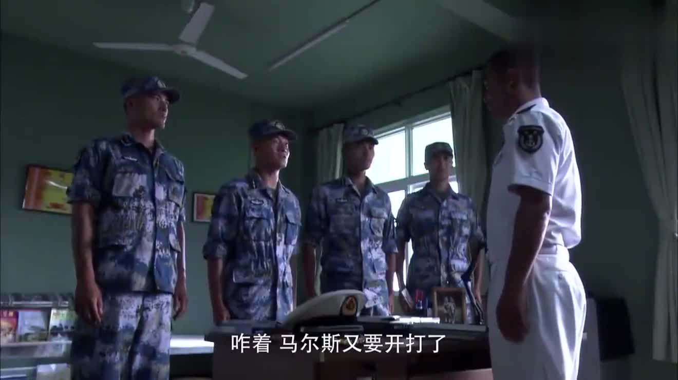 火蓝刀锋蒋小鱼连升三级老兵巴郎都要听他调遣咸鱼翻身了