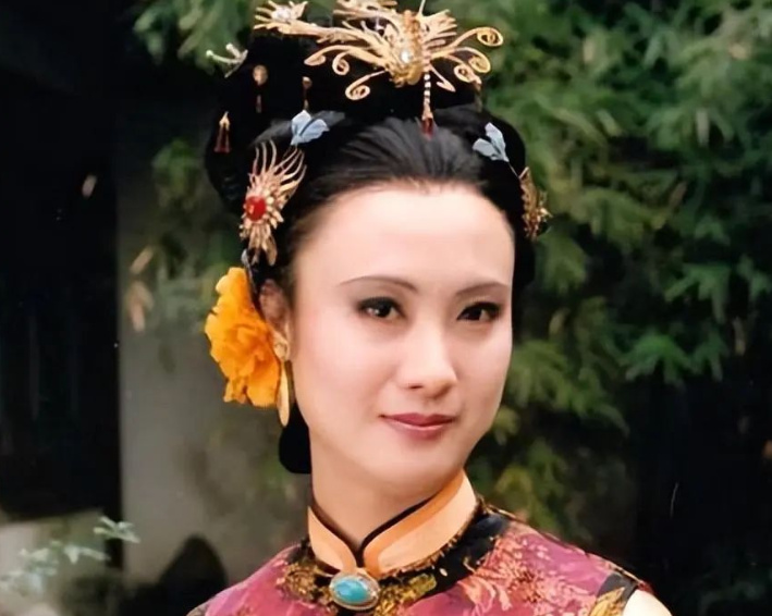 11年前，柏寒弥留之际，将31岁儿子托付给海清，如今他怎样了？