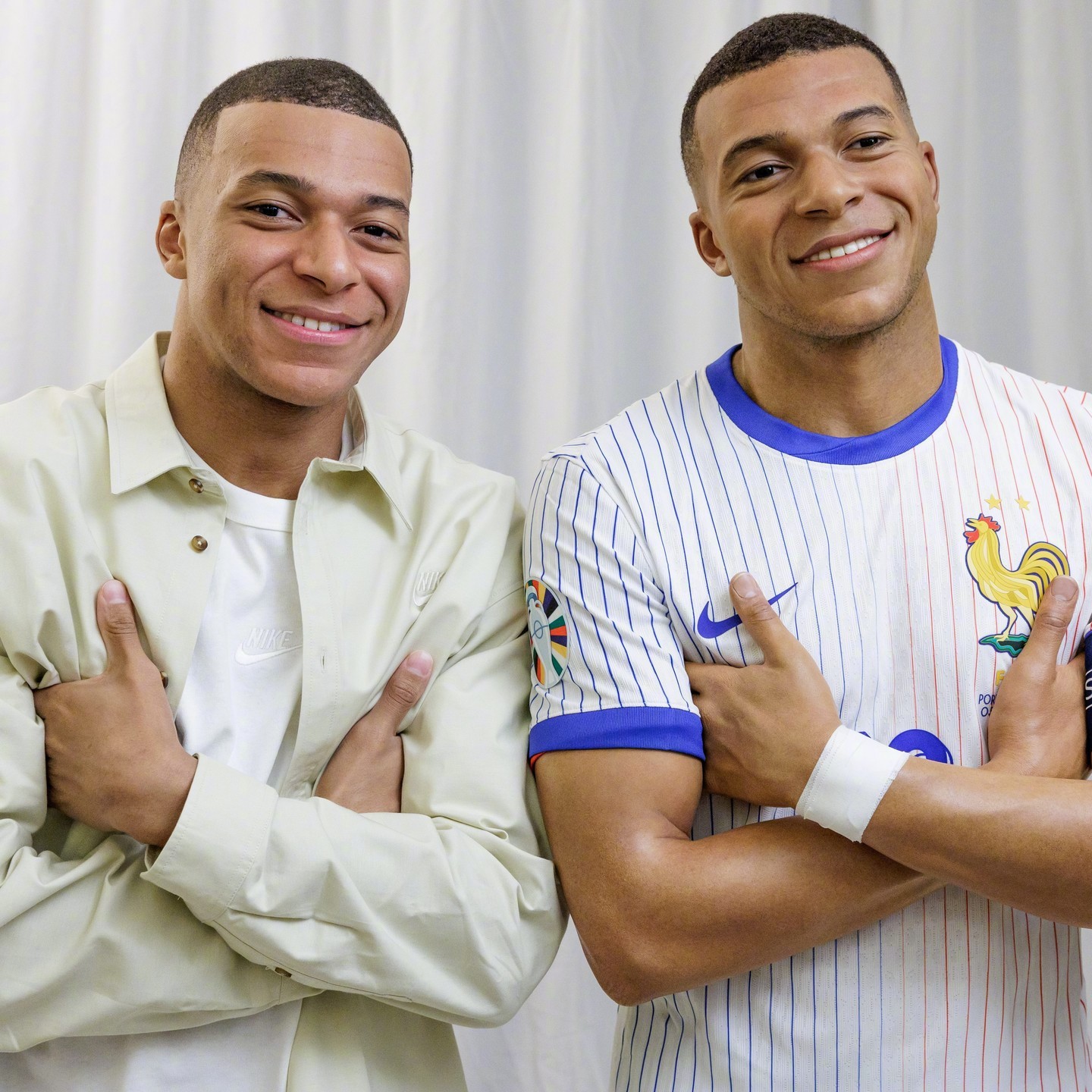 姆巴佩这个蜡像真的逼真啊，图4这个布景，我都以为是本尊了