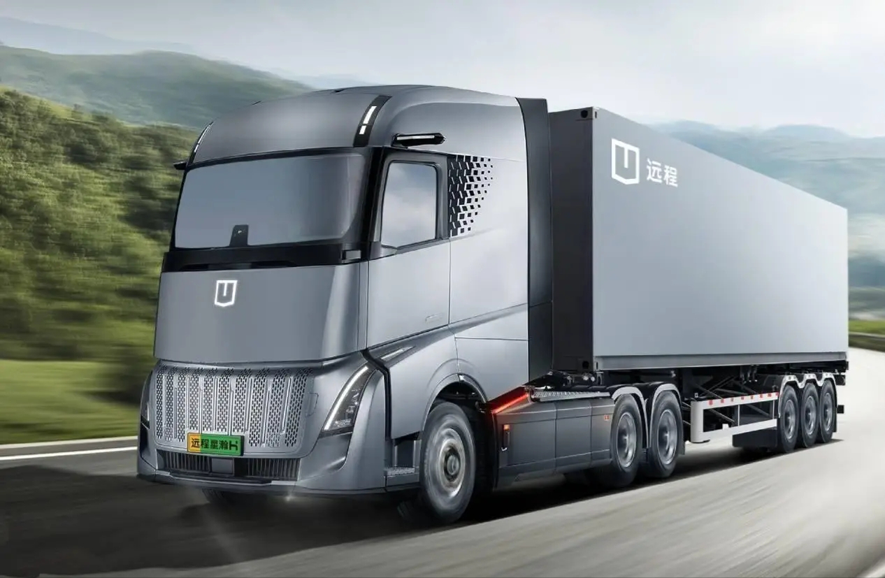 2025卡车1-10月销量10强：中国重汽35万辆第2，解放第4，江淮第7