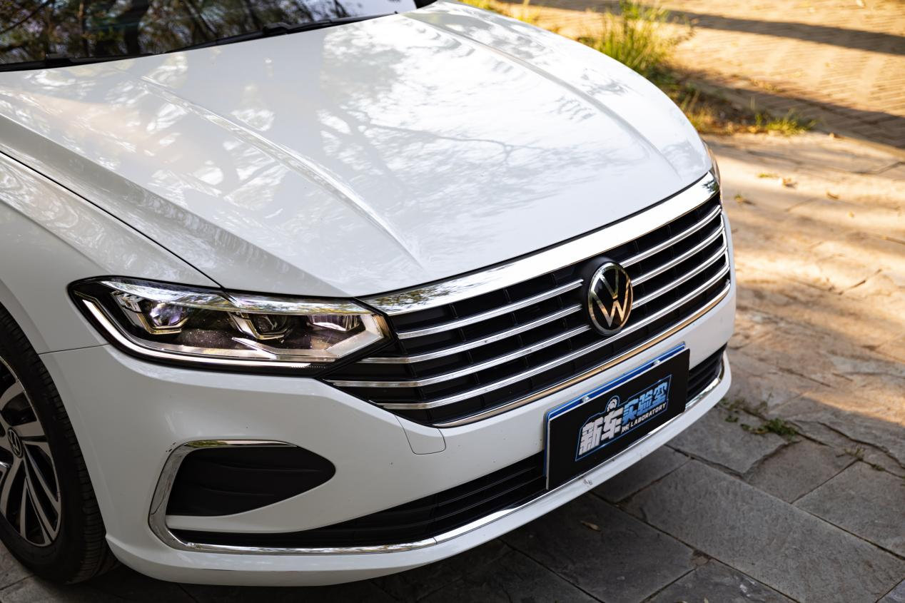 锋芒个性or 生活顾家, 全新 伊兰特和大众朗逸怎么选?