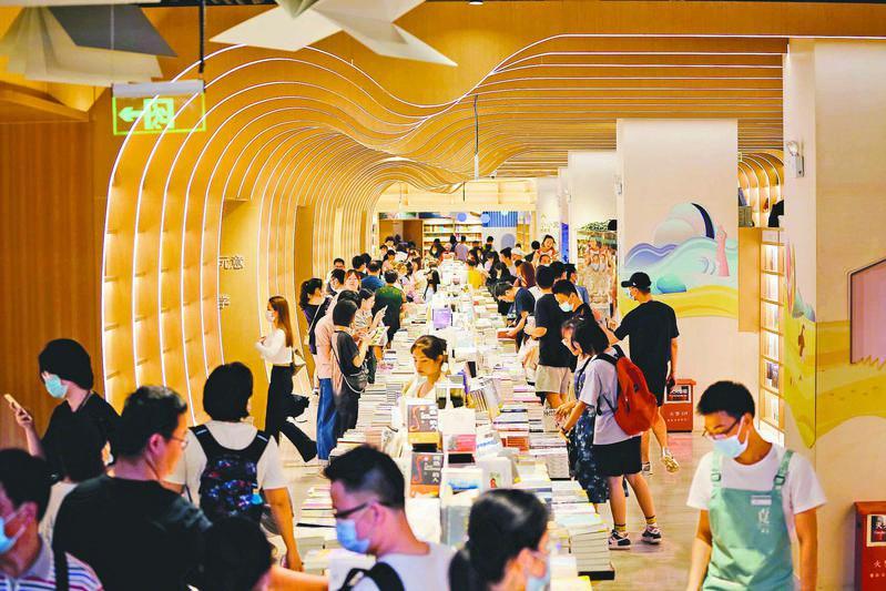 元故事 144期 | 覔书店:深圳出品