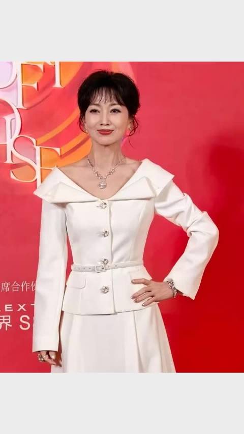 赵雅芝说,她的不老秘... - @十级杠精选手的微博 - 微博