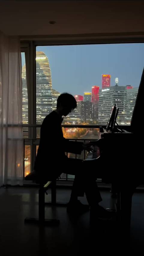 我出国迫在眉睫