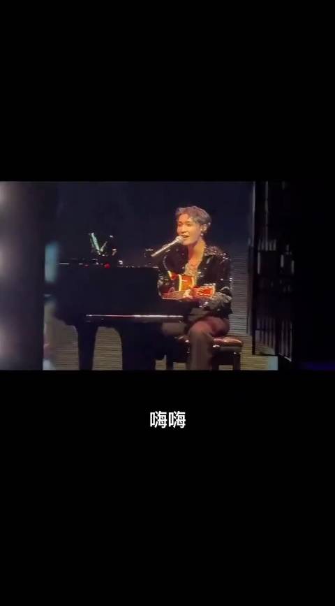 张艺兴 爱豆的神仙颜值 元宵节快乐