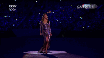 首席名模娇妻在左,七个超级碗冠军在右,人生赢家布雷迪要退役了?休闲区蓝鸢梦想 - Www.slyday.coM 首席名模娇妻在左,七个超级碗冠军在右,人生赢家布雷迪要退役了?休闲区蓝鸢梦想 - Www.slyday.coM