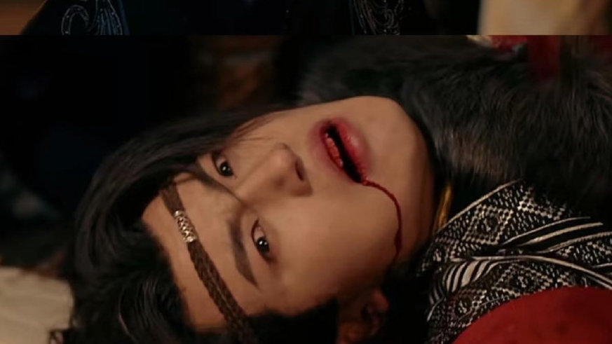 女尊文照进现实！这个短剧太撩人：女主与11个男人雄竞太刺激