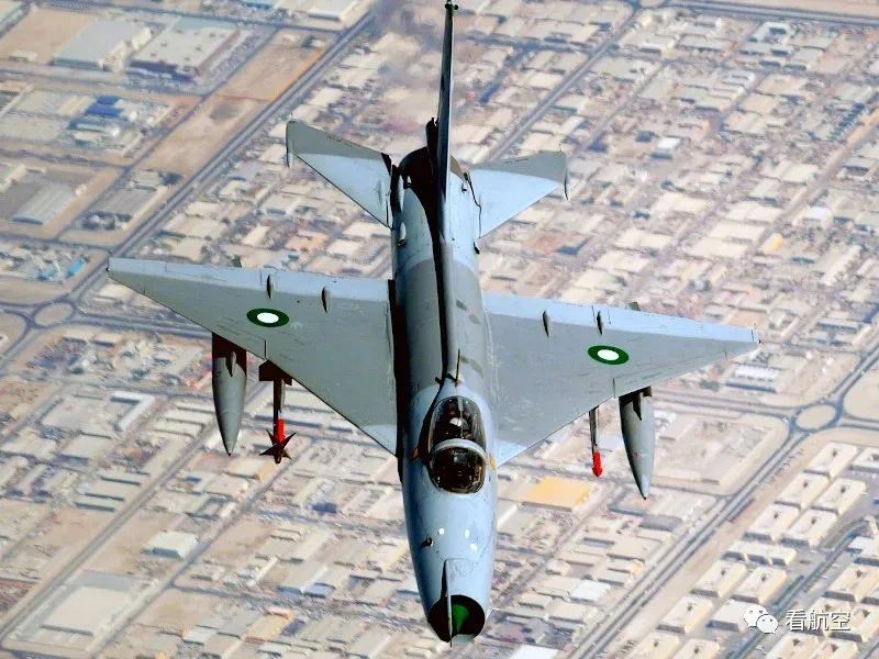 歼10CE已抵达巴基斯坦!“远嫁”的中国战机还有他们休闲区蓝鸢梦想 - Www.slyday.coM 歼10CE已抵达巴基斯坦!“远嫁”的中国战机还有他们休闲区蓝鸢梦想 - Www.slyday.coM