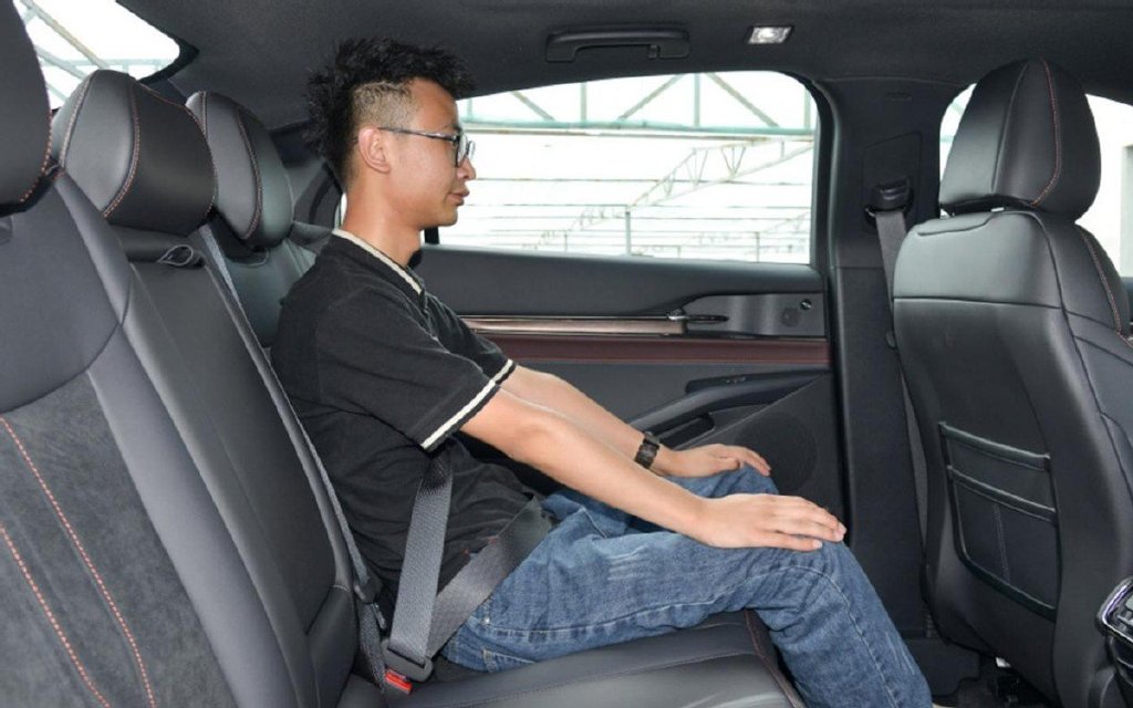 35岁中年人买车,认准这3款B级车就够了,全新福特蒙迪欧在榜