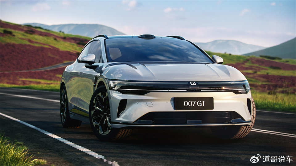 猎装车新王炸对决！极氪007GT与蔚来ET5T谁更值得年轻人冲？