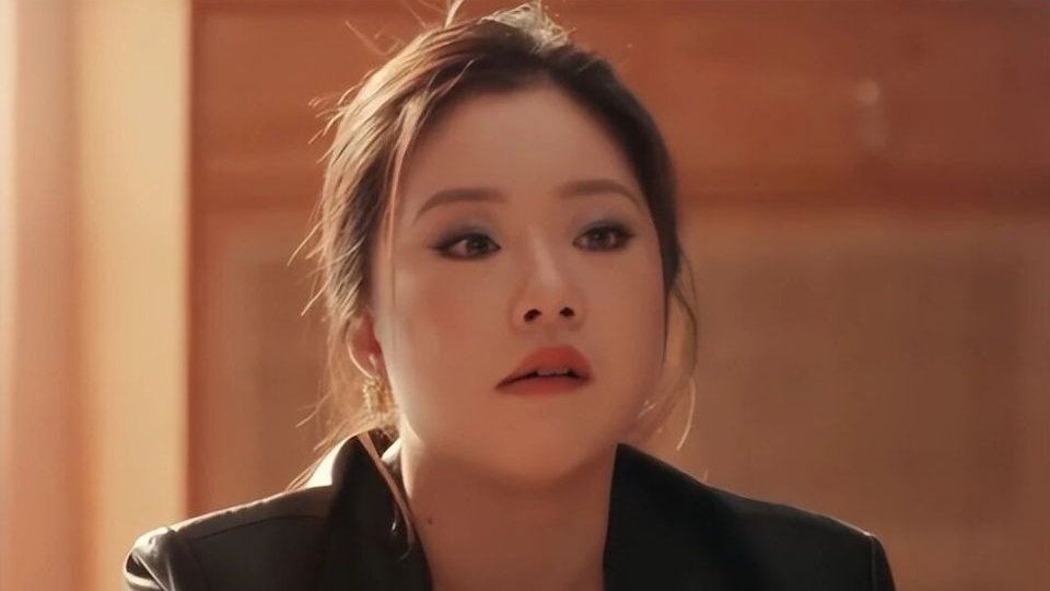 她颜值不输童瑶，演技不逊蒋欣，如今参演《四喜》终于火爆出圈