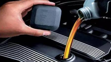 什么？这种常见的保养方式竟能使发动机损坏