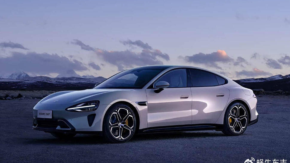 迟到一年的升级！小米为何选择现在召回SU7标准版进行OTA升级？