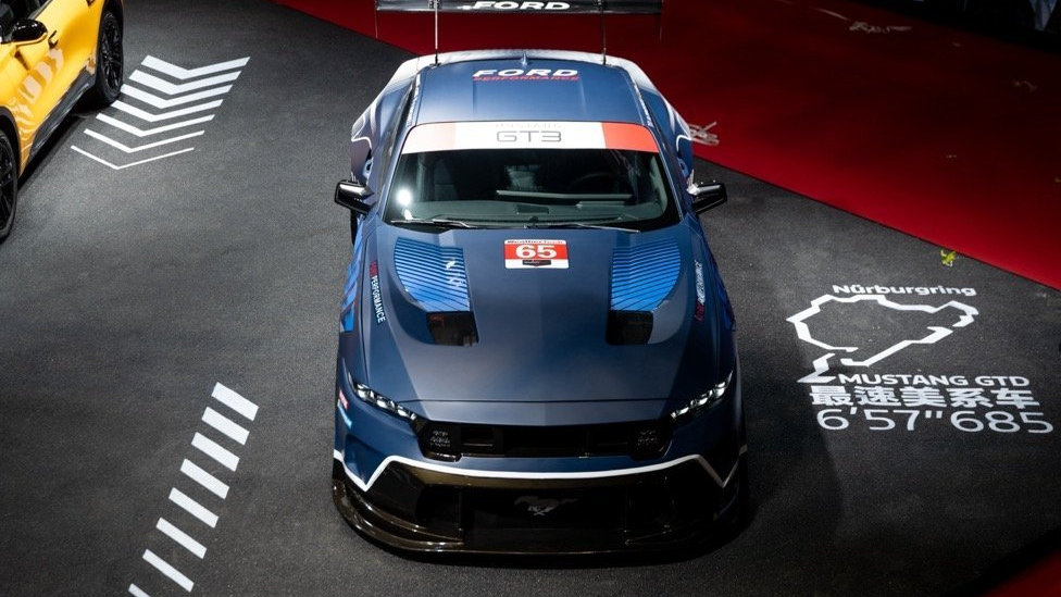 800匹马力！改装Mustang Dark Horse绝对炫酷