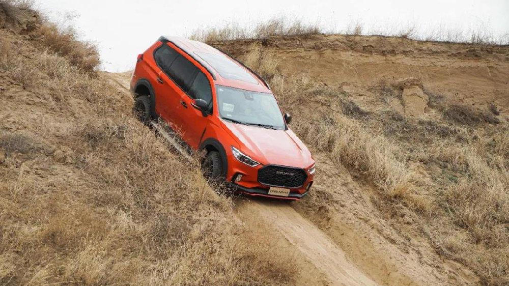 试驾 | 为“新越野者”而生，上汽MAXUS D90 Pro初体验