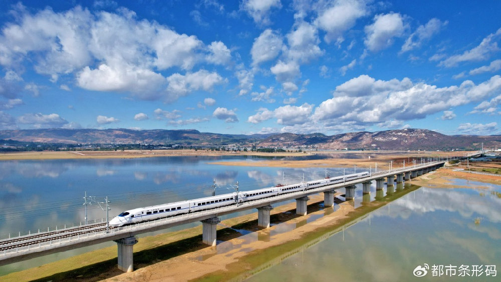 云南：铁路发送旅客首次突破9000万人次  创历史最好成绩