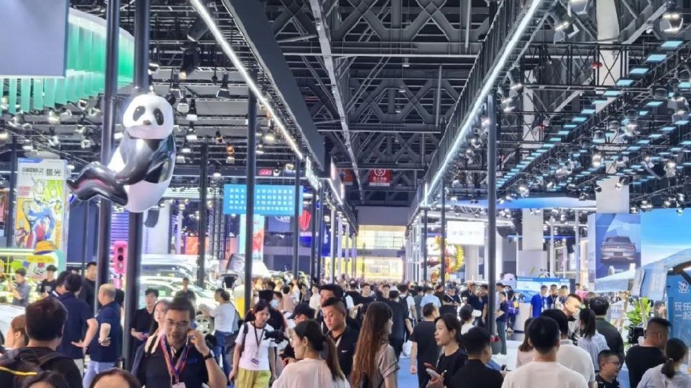 “汽车品牌呆在自己该呆的位置”